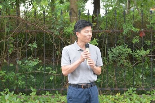 电子竞技博彩
领导看望2020级军训学生